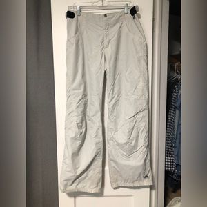 Womens Nike ACG Light Durable White Snow Pants Skiing Snowboarding Outerlayer